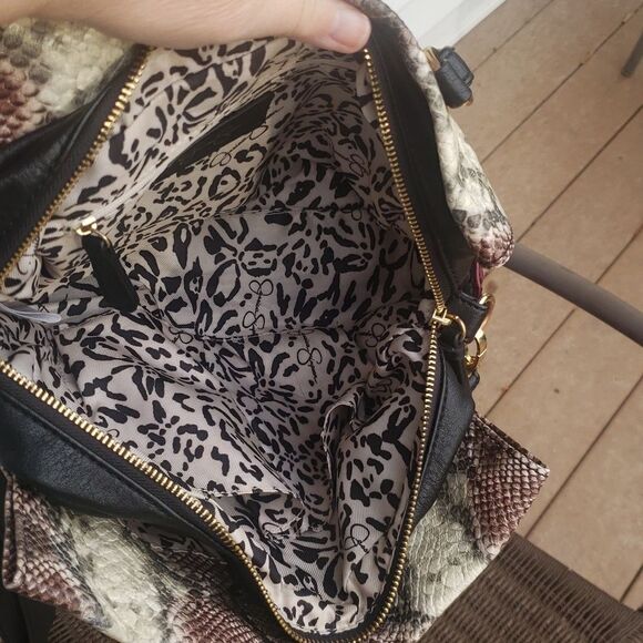 Jessica Simpson Faux Leather Snakeskin Design Handbag wRemoveable Shoulder Strap - Picture 6 of 12